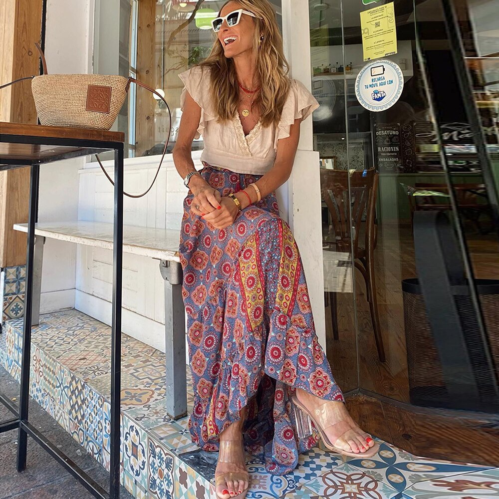 Maxi falda con volantes