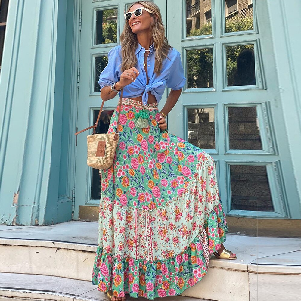 Maxi falda con volantes