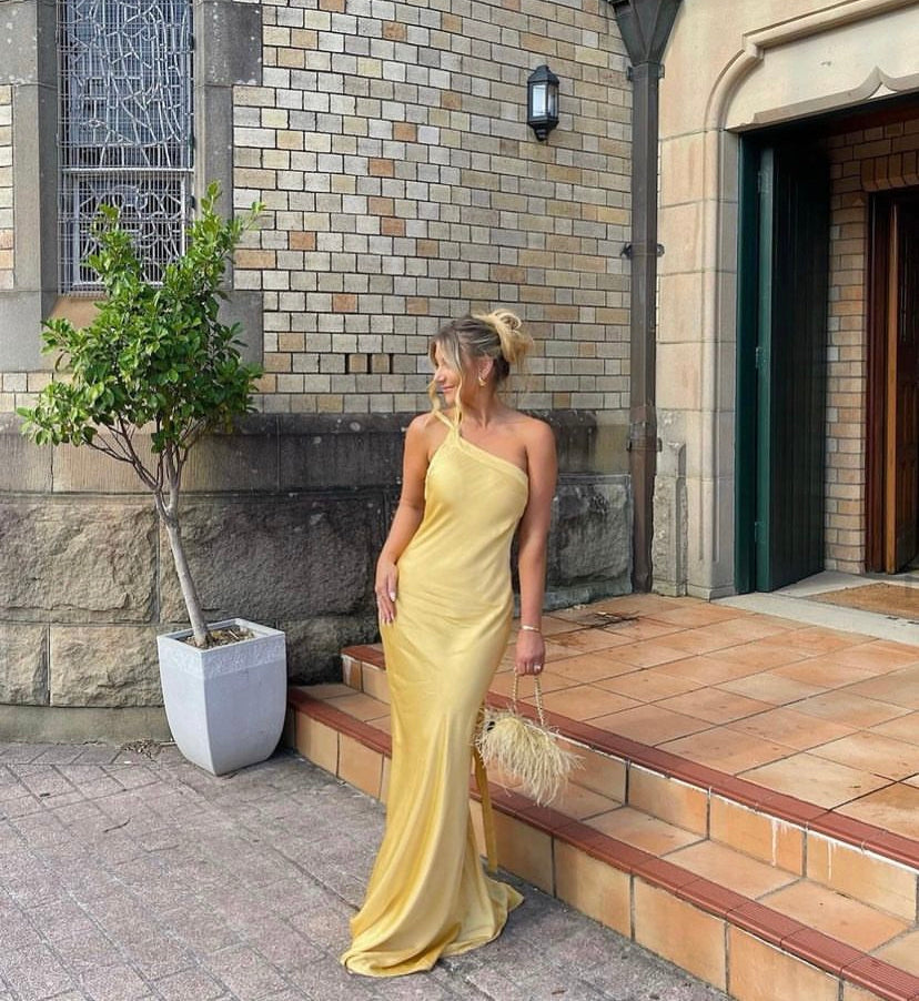 Vestido Amarillo | Vesarya™